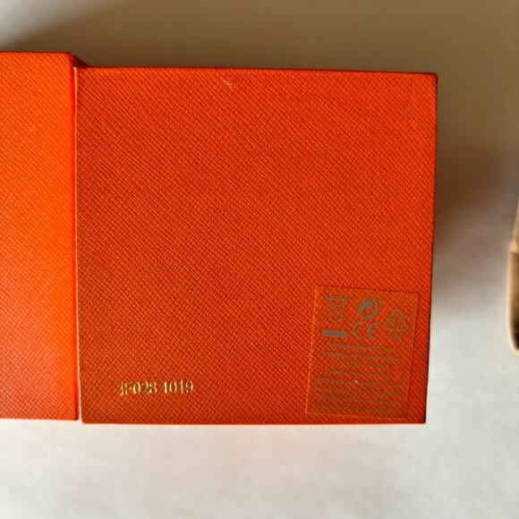 NWT & Box Tory Burch Reva Ivory Dial 38 MM Ladies Watch 4020 main image 6